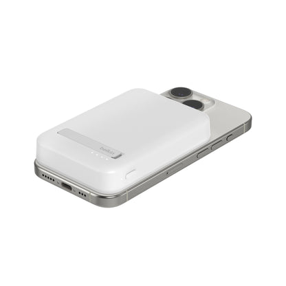 Belkin Magnetic Power Bank with Qi2 15W 8K SpadezStore