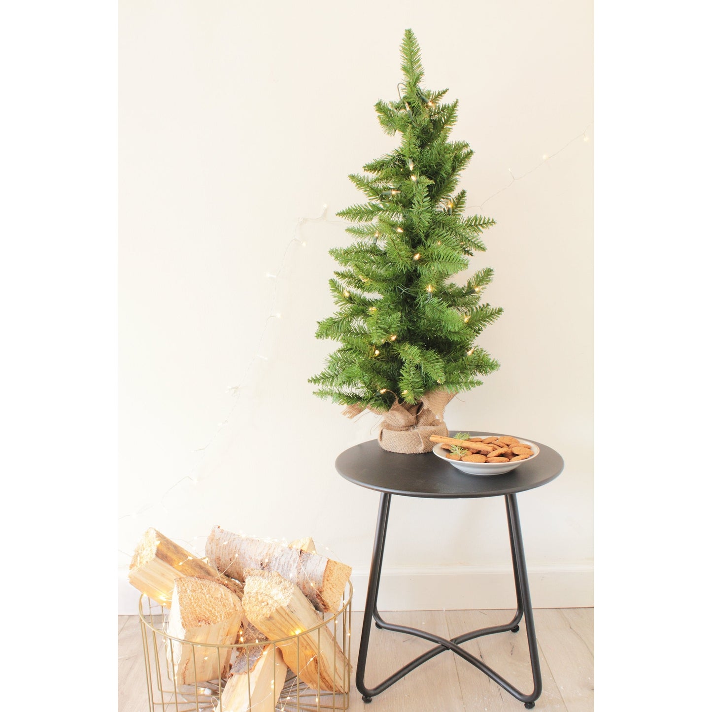 Perfect Holiday 3' Prelit Tabletop Christmas Tree with Burlap Base SpadezStore