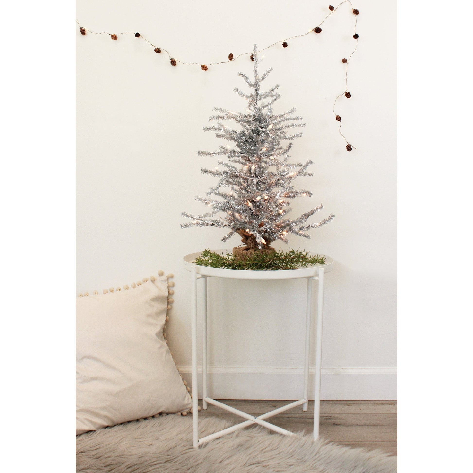 Perfect Holiday 2' Pre-Lit Burlap Base Tinsel Tree SpadezStore