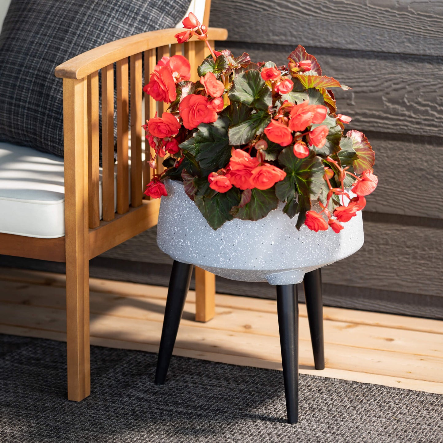 Sullivans Retro Elevated Planter Trio SpadezStore