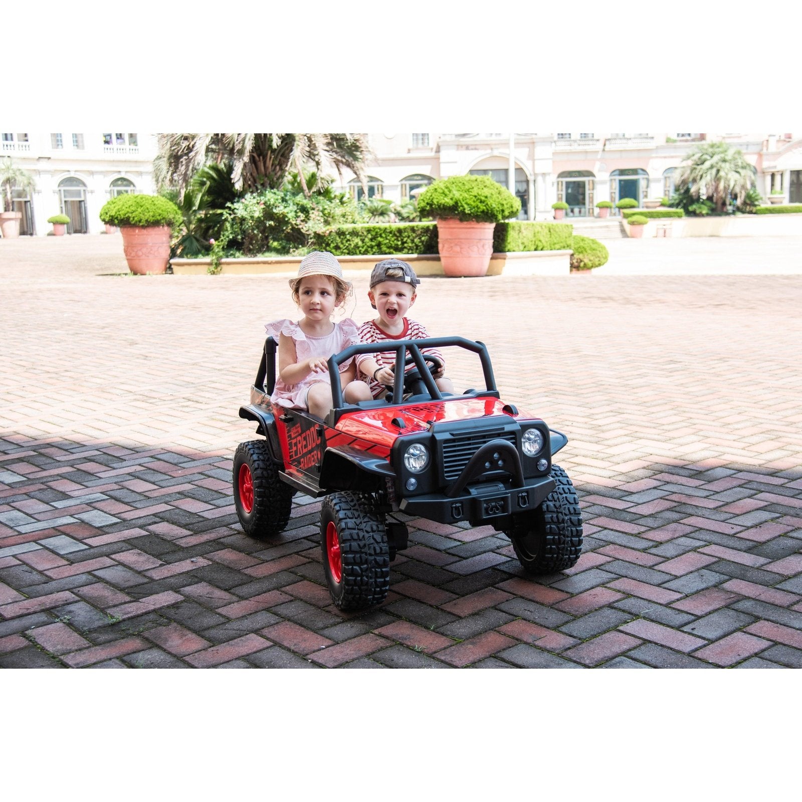 Freddo Jeep 24V Raider 2 Seater Ride On SpadezStore